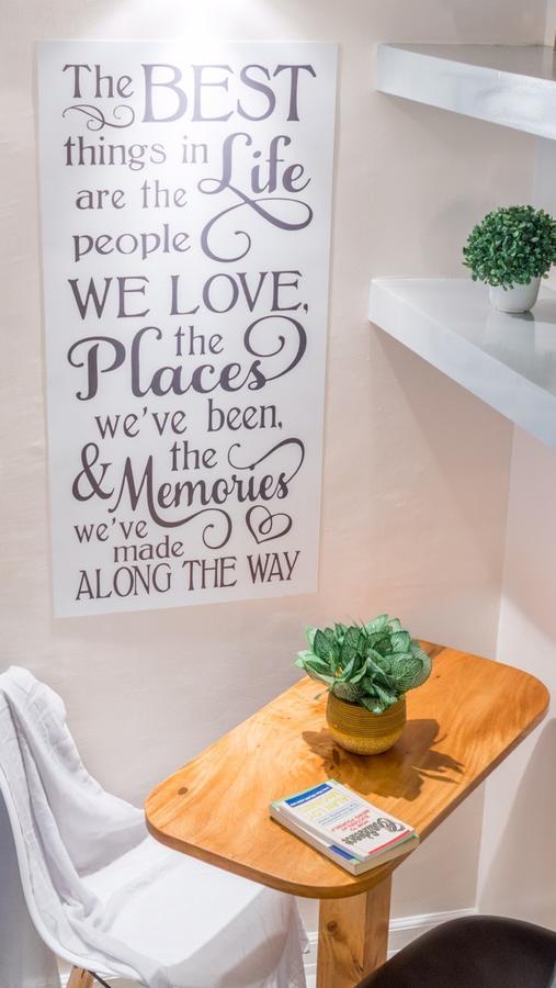 Light And Chic - Tagaytay Vacation Pad Appartement Tagaytay City Buitenkant foto
