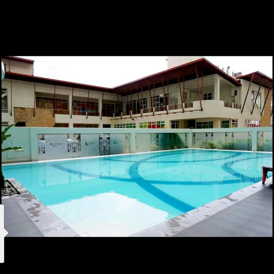 Light And Chic - Tagaytay Vacation Pad Appartement Tagaytay City Buitenkant foto